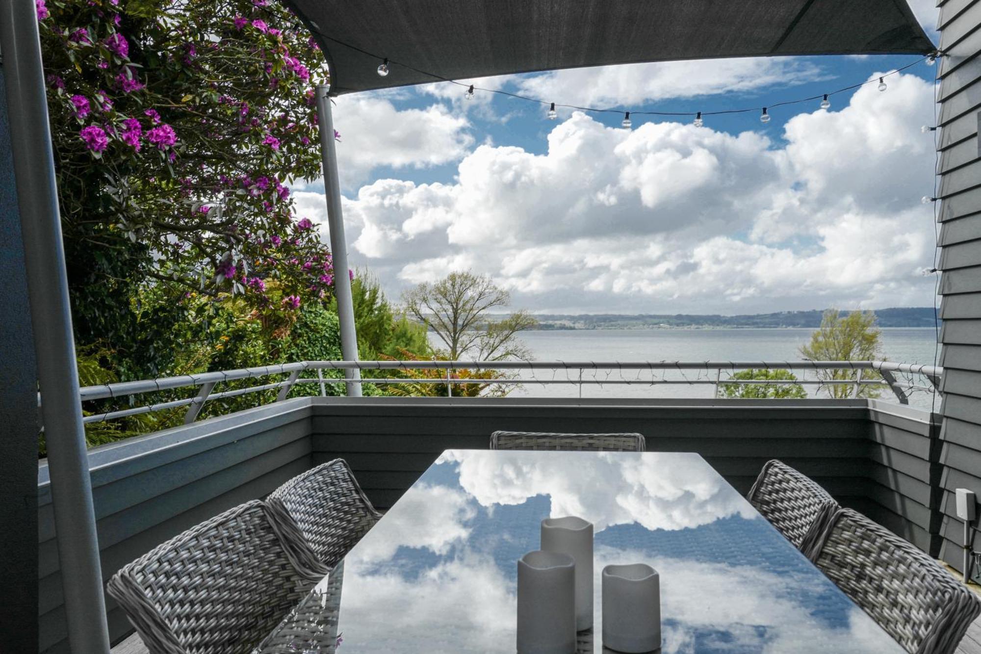 Rotorua Serenity Lakeview Retreat Εξωτερικό φωτογραφία